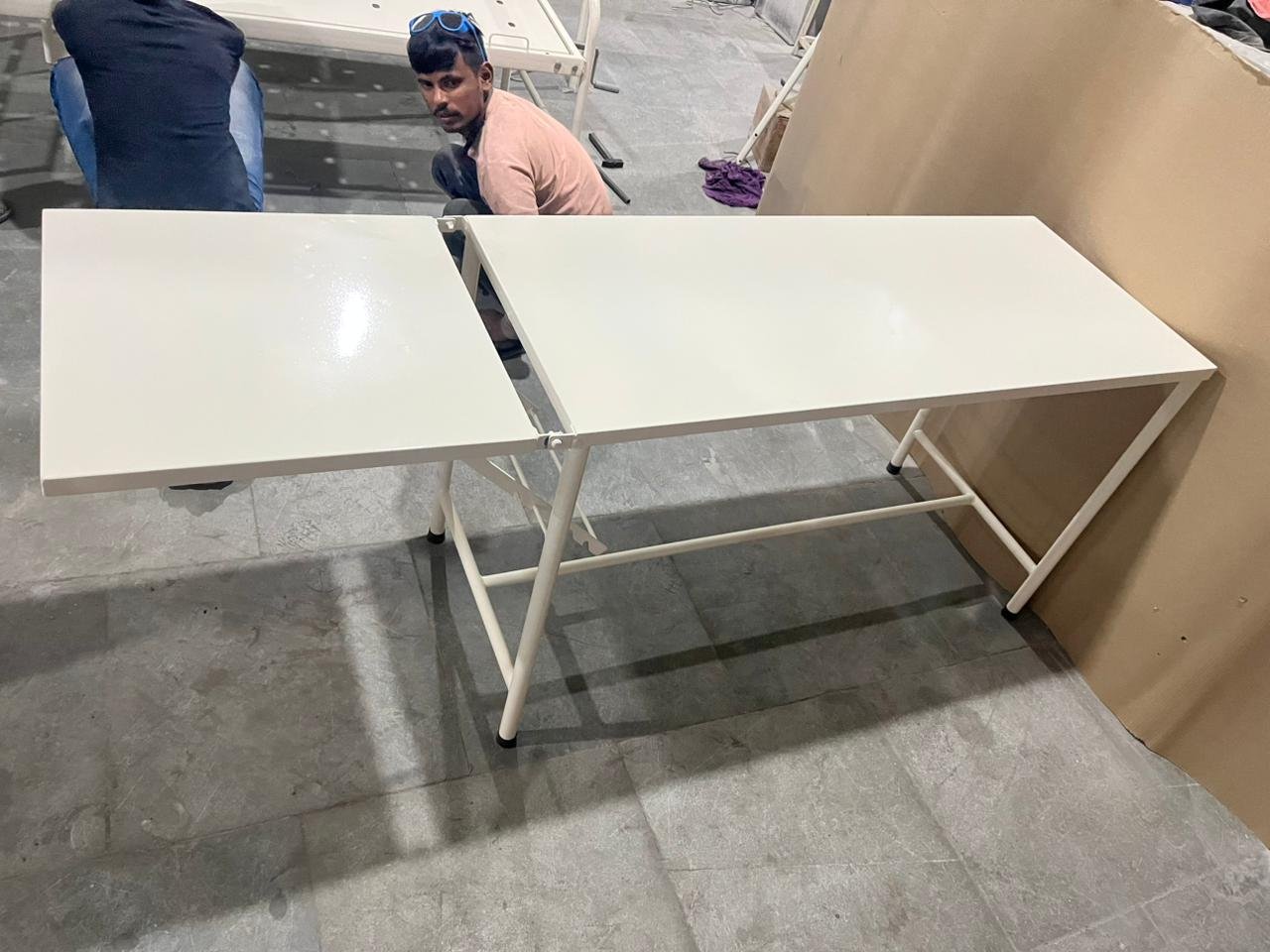 Folding Examination Table
